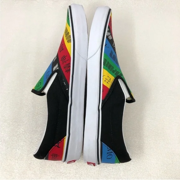VANS Sneakers Spirit Design Slip-On Colorful Language Print Men’s Size 10.5 - Picture 4 of 12